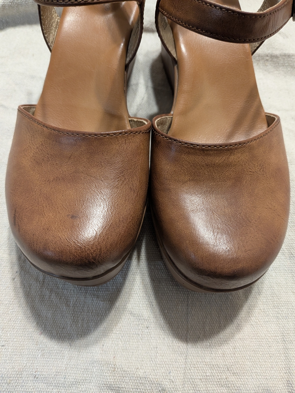 Women’s Brown Leather Platform Clogs NWOT - Picture 5 of 6